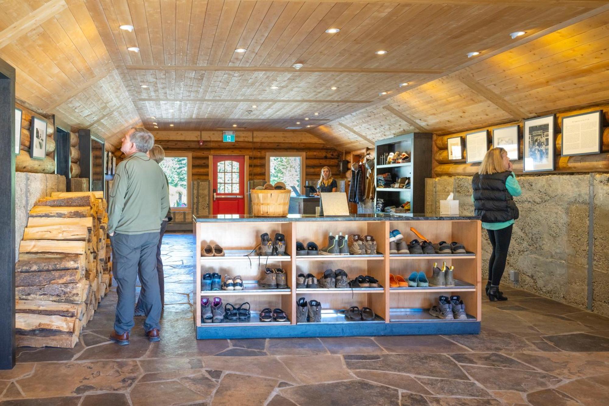 The Lodge At Bow Lake Lake Louise Exteriér fotografie